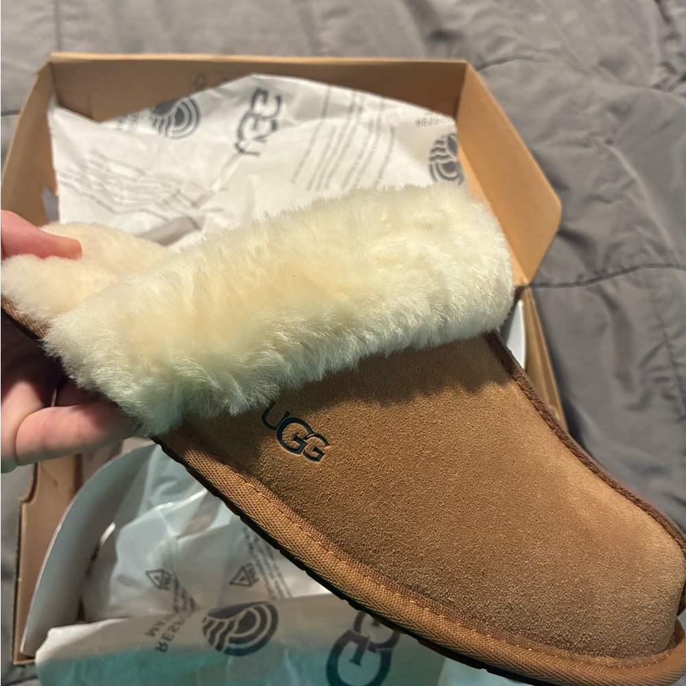 UGG Women's Cozy Tan and Cream Slippers
